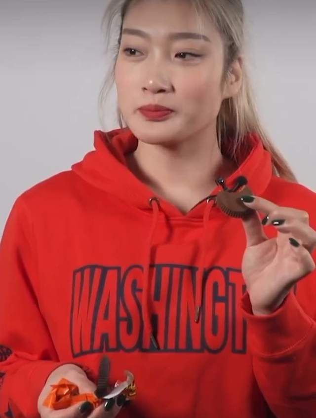 人乳喂奶痴汉电车在线观看