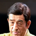 巨胸美女给男人狂摸