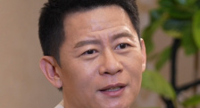丝袜紧身裙国产在线播放
