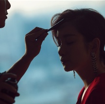 婷婷亚洲一区